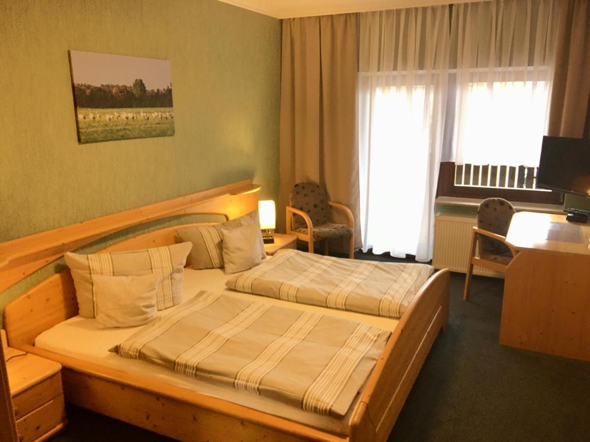 Gasthaus Stuckatz Dollenchen Екстериор снимка