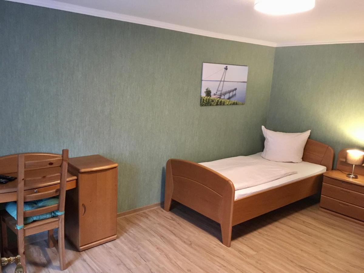 Gasthaus Stuckatz Dollenchen Екстериор снимка